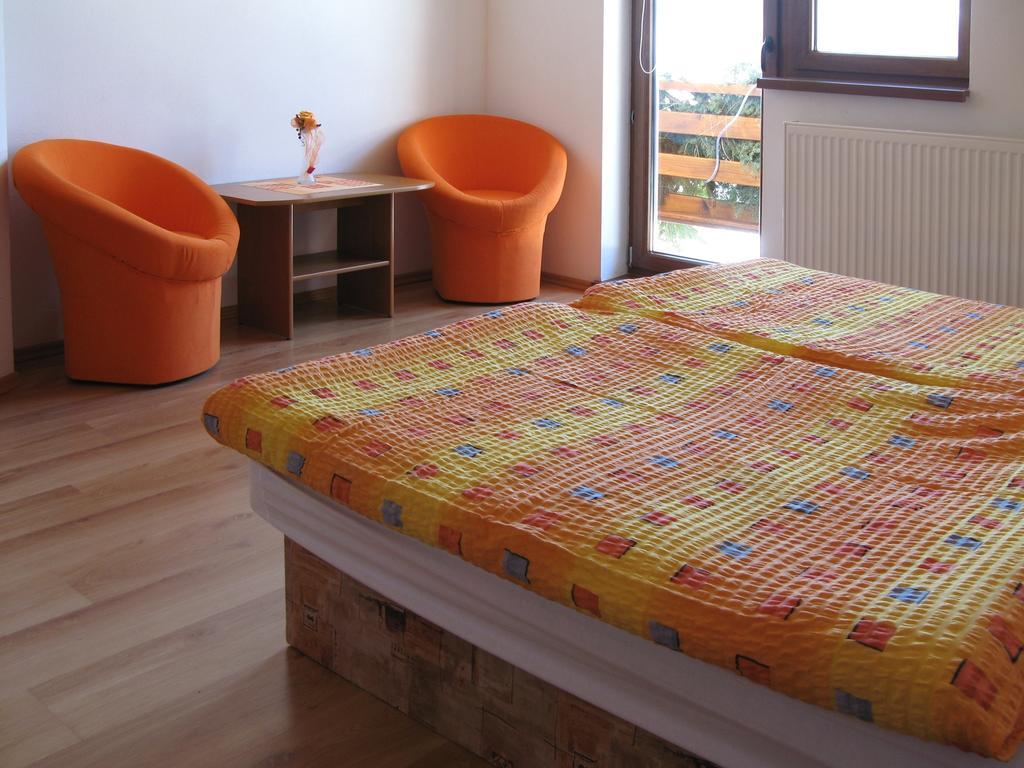 Apartament Dom Na Okraji Obce - Privat Siskovci Habówka Pokój zdjęcie